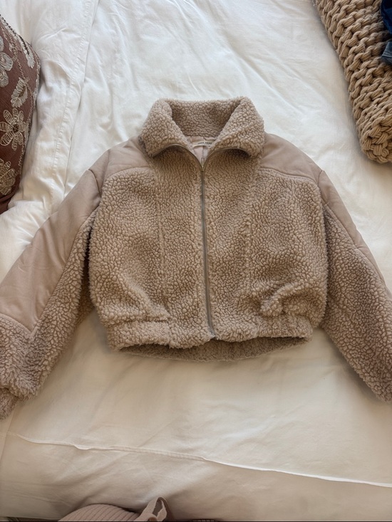 12th Tribe Jackets & Blazers - Light pink Sherpa Zip-Up Jacket - Women's Cozy Outerwear